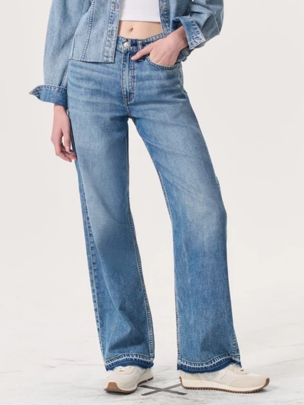 WORN ONCE Rag & Bone Featherweight Logan Wide-Leg Denim Jeans in Orian w/ Tags